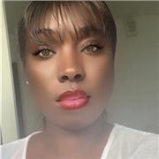 Bonjour je m’appelle Astou Niang j’habite à Aulnay Sous-Bois.j’étais étudiante en lettres modernes et je souhaiterais enseigner